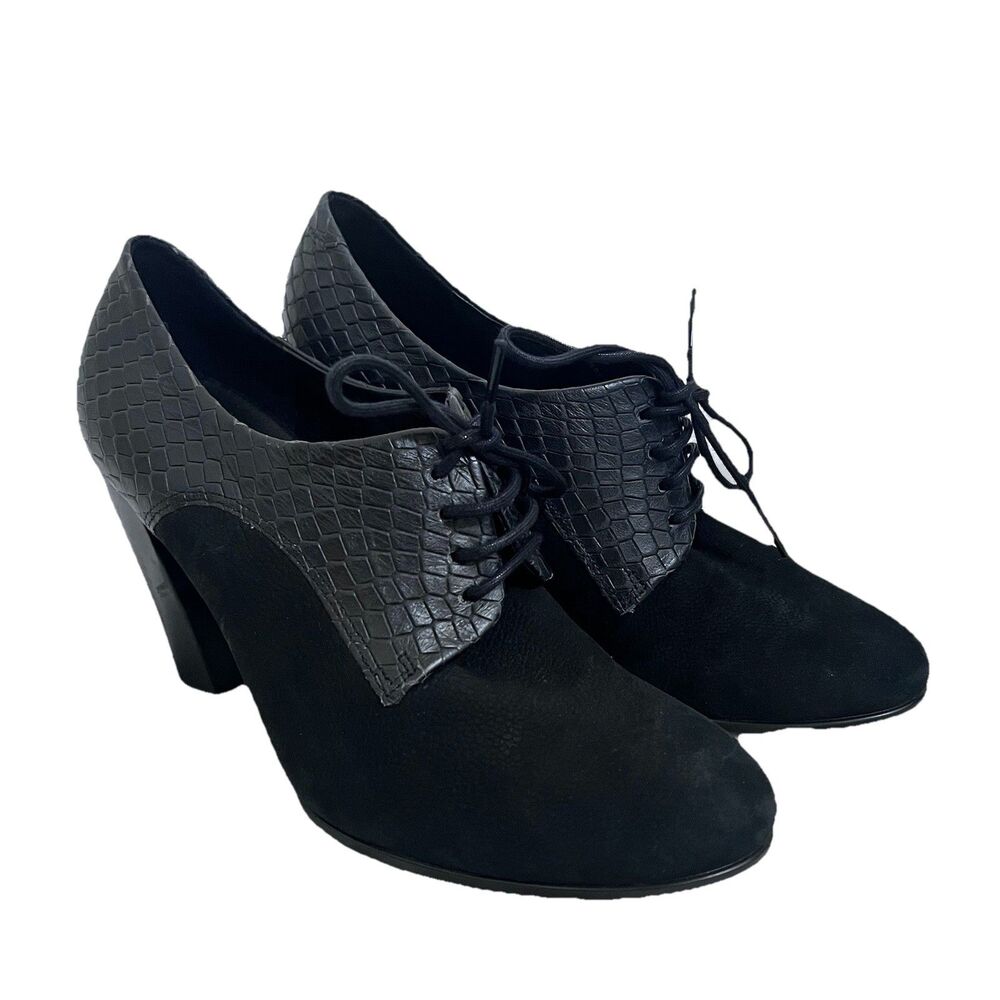 ECCO Pump Heels Shoes Size EU 39 US 8-8.5 Suede Black Snake Print Witchy Goth